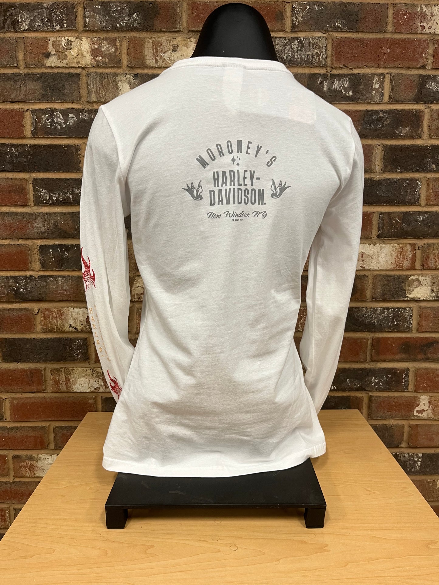 Twisting n Turning Women's Long Sleeve