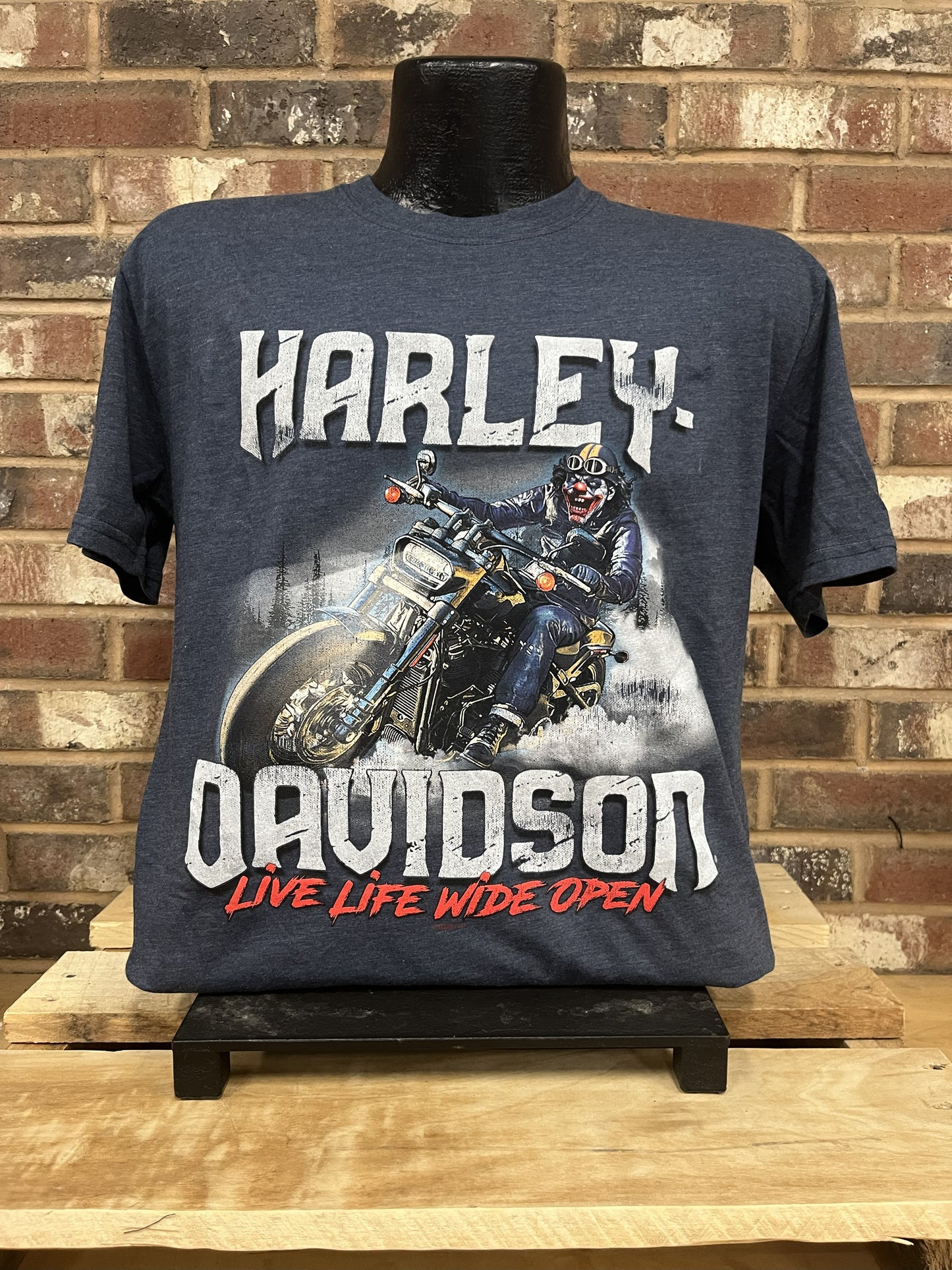 H-D Strong Arm Men's T-Shirt