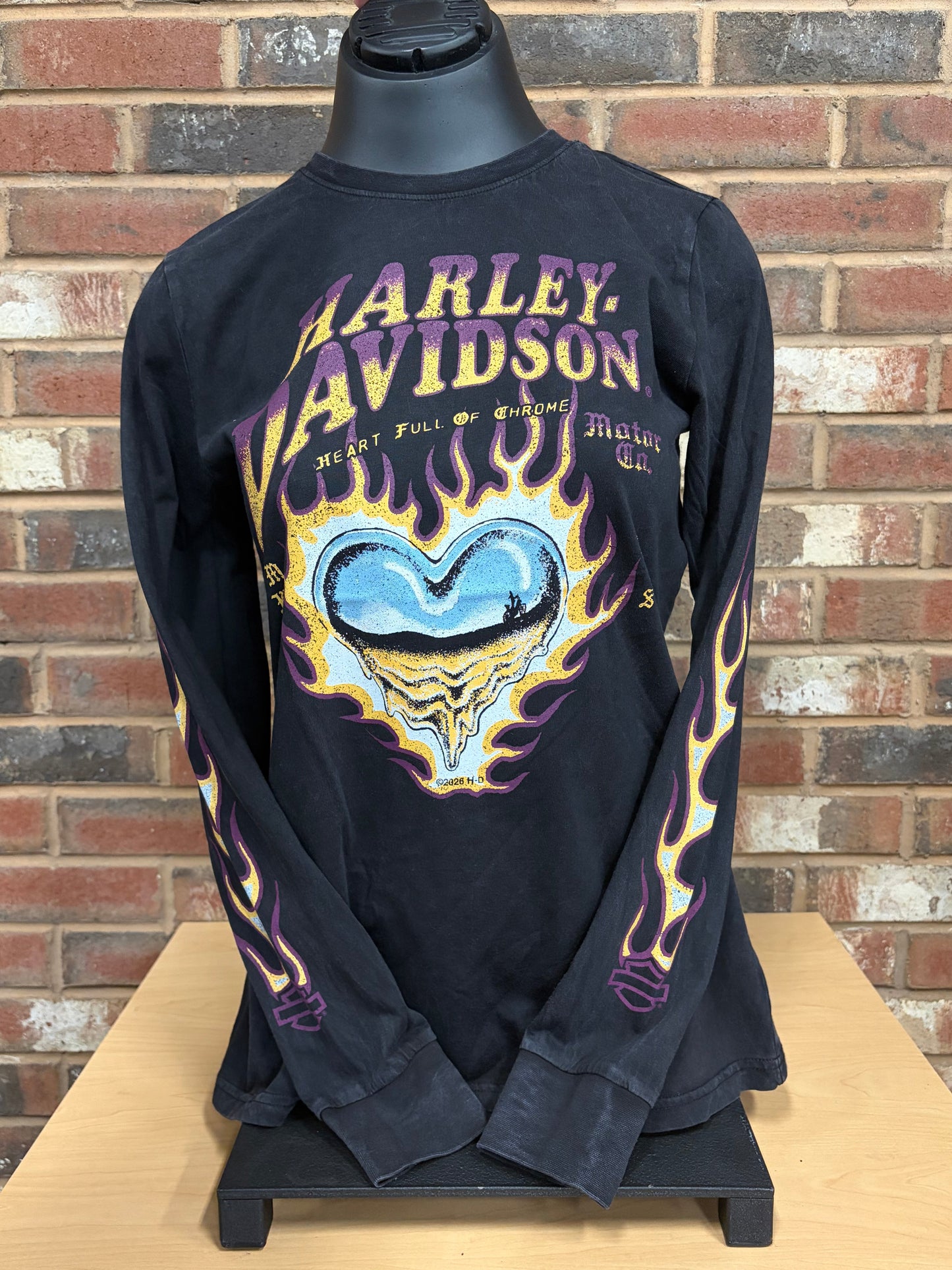 H-D Heart of Chrome Women's Long Sleeve