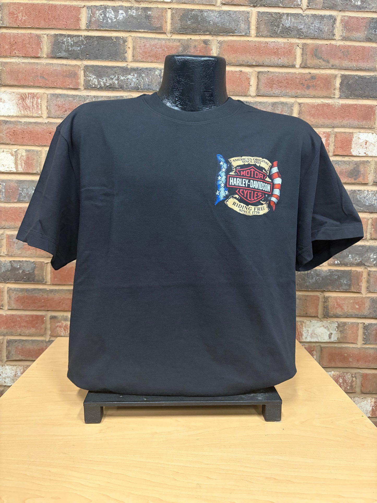 H-D Free Banners Men's T-Shirt