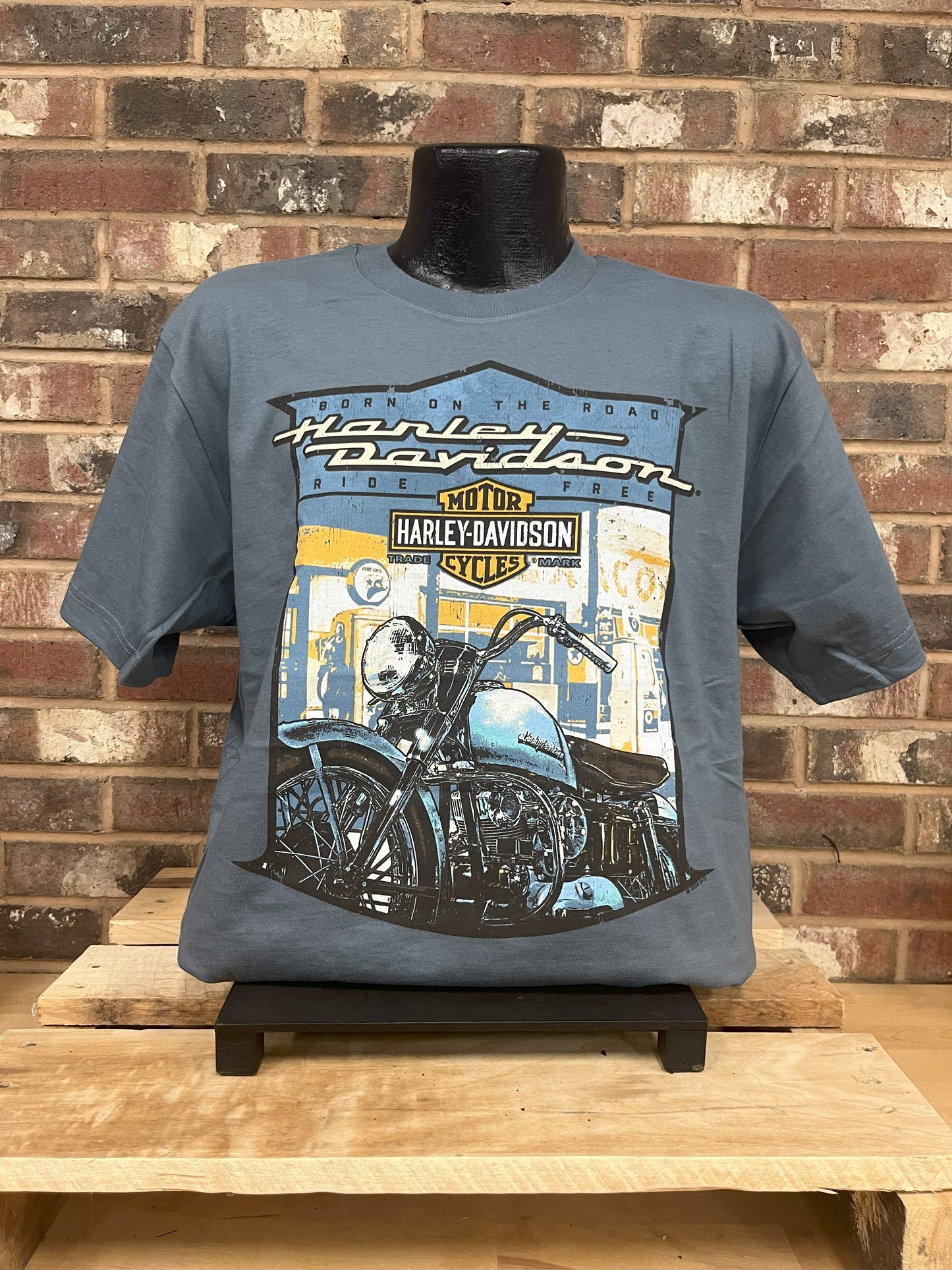 H-D Fueling Up Men's T-Shirt