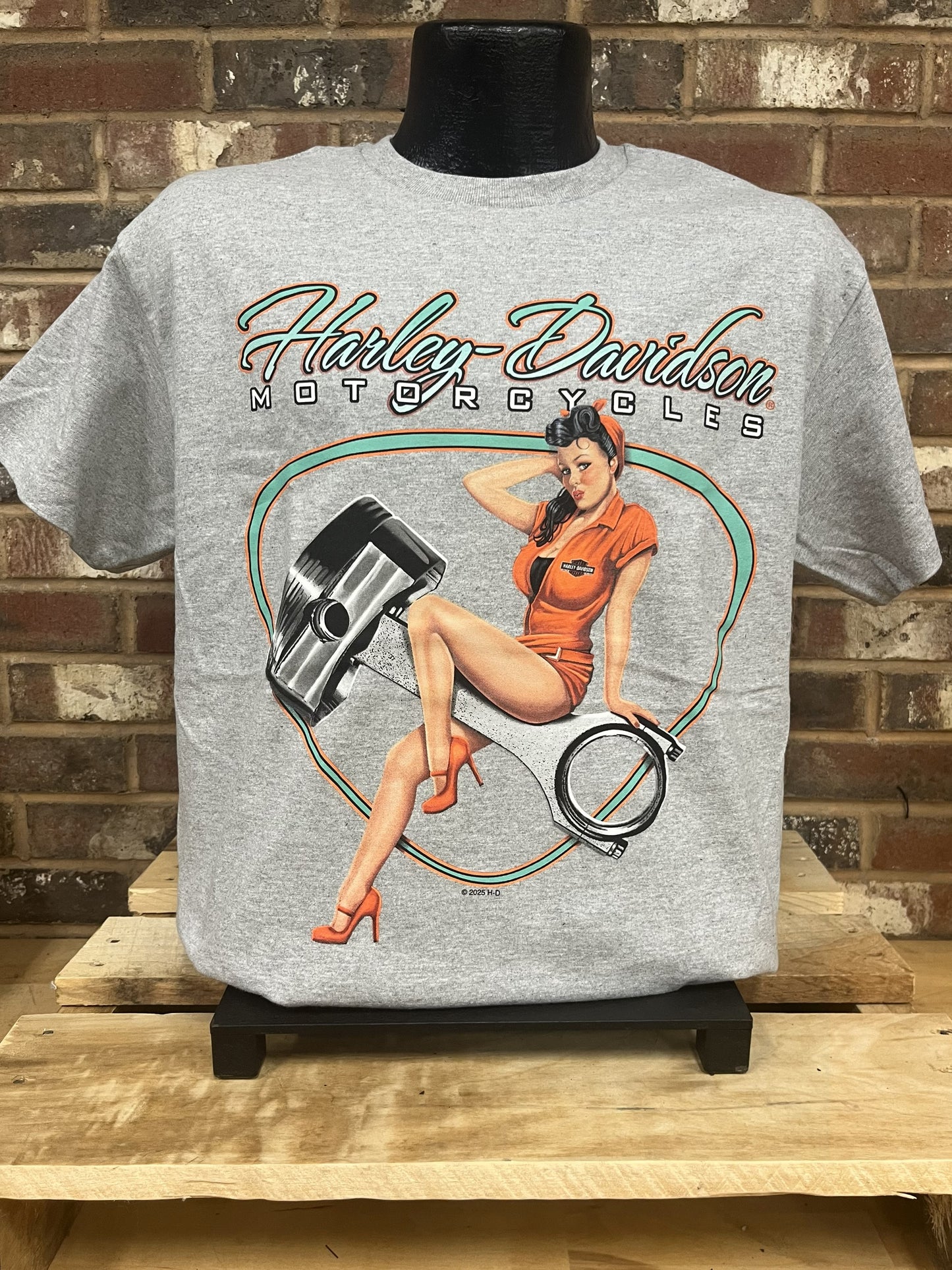 H-D Piston Pinup Men's T-Shirt